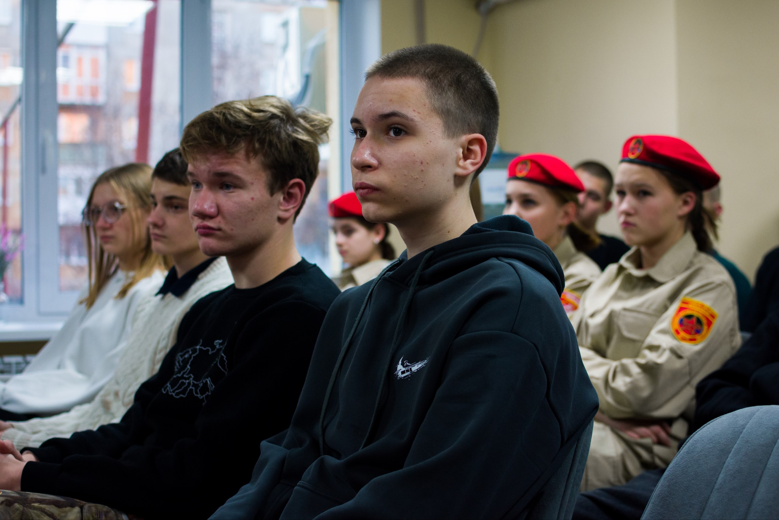 Добровольцы Донецкого РО ВСКС провели на базе ЦРМИРа в Харцызске агитационную встречу и мастер-класс по основам оказания первой помощи Добровольцы Донецкого РО ВСКС провели на базе ЦРМИРа в Харцызске агитационную встречу и мастер-класс по основам оказания первой помощи