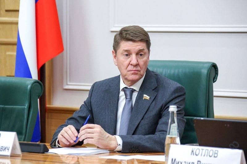 Александр Волошин: #работа_в_СФ. Принял участие в Заседании Совета по местному самоуправлению при Совете Федерации, посвященном актуальным вопросам стратегического планирования на муниципальном уровне под председательством... Александр Волошин: #работа_в_СФ. Принял участие в Заседании Совета по местному самоуправлению при Совете Федерации, посвященном актуальным вопросам стратегического планирования на муниципальном уровне под председательством...