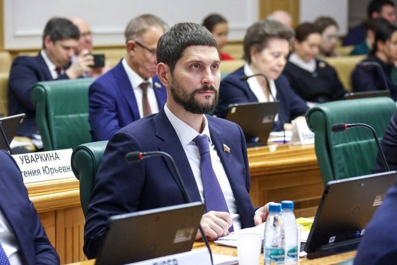Александр Волошин: #работа_в_СФ. Принял участие в Заседании Совета по местному самоуправлению при Совете Федерации, посвященном актуальным вопросам стратегического планирования на муниципальном уровне под председательством... Александр Волошин: #работа_в_СФ. Принял участие в Заседании Совета по местному самоуправлению при Совете Федерации, посвященном актуальным вопросам стратегического планирования на муниципальном уровне под председательством...