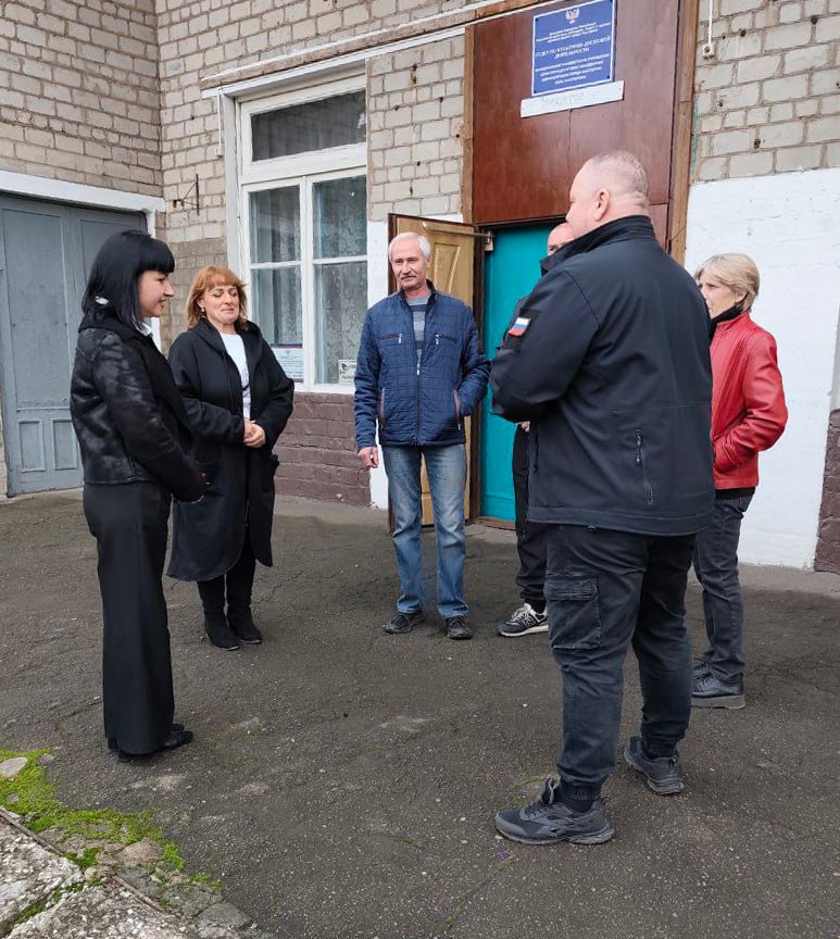 Заместитель председателя #Комитет_по_вопросам_агропромышленного_комплекса_земельных_отношений Максим Королюк провел встречу с трудовым коллективом Заместитель председателя #Комитет_по_вопросам_агропромышленного_комплекса_земельных_отношений Максим Королюк провел встречу с трудовым коллективом