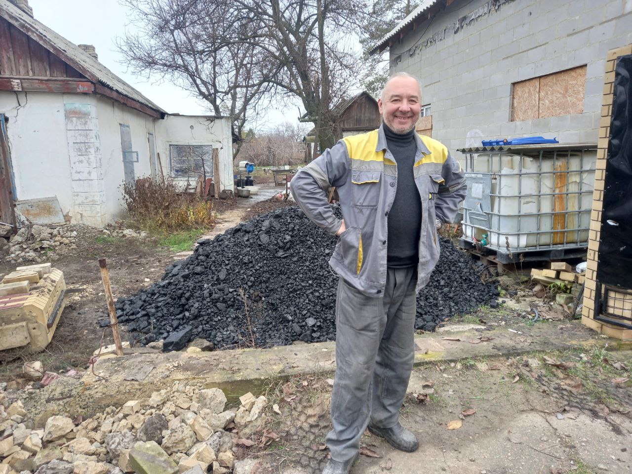 Наталья Великодная: В рамках благотворительной программы, организованной МОО «Центр развития региона», мы предоставляем жителям города Курахово твердое топливо — уголь Наталья Великодная: В рамках благотворительной программы, организованной МОО «Центр развития региона», мы предоставляем жителям города Курахово твердое топливо — уголь