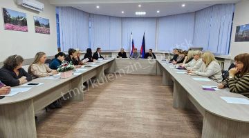 Сегодня в рамках аппаратного совещания Управы Ворошиловского района состоялось торжественное награждение лучших работников учреждения «Автомобильные дороги» города Москвы за перевыполнение плановых показателей по ремонту...