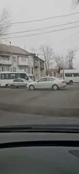 «Поаккуратнее в Макеевке»: появилось видео ДТП на Рудничной больнице