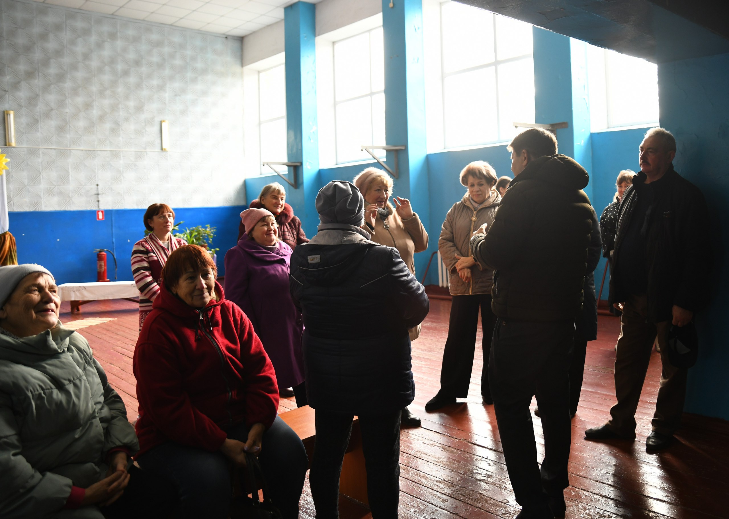 Владислав Ключаров: Сегодня пообщался с жителями пгт Криничная Владислав Ключаров: Сегодня пообщался с жителями пгт Криничная