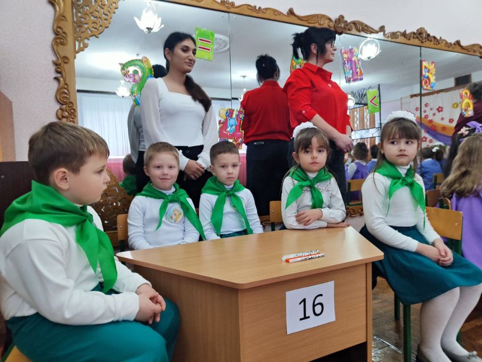 Сегодня, 26 ноября, в стенах детского сада № 50 состоялся городской конкурс «Воспитание маленького гения» Сегодня, 26 ноября, в стенах детского сада № 50 состоялся городской конкурс «Воспитание маленького гения»
