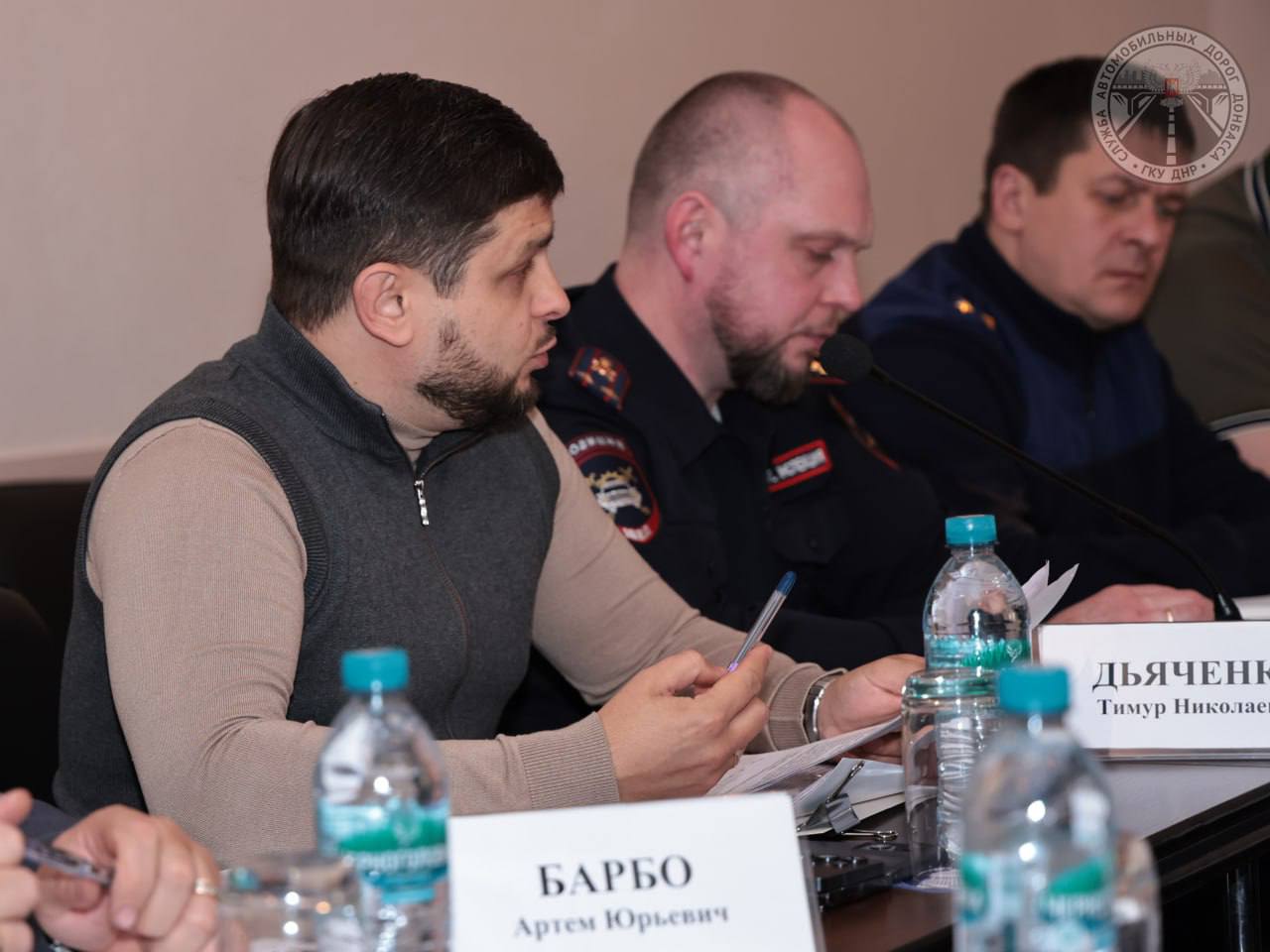 Готовность оперативных служб и дорожного хозяйства к зимнему сезону, эвакуация транспортных средств после ДТП, установка камер видеофиксации нарушений на дорогах – эти и другие вопросы повышения уровня безопасности дорожного... Готовность оперативных служб и дорожного хозяйства к зимнему сезону, эвакуация транспортных средств после ДТП, установка камер видеофиксации нарушений на дорогах – эти и другие вопросы повышения уровня безопасности дорожного...