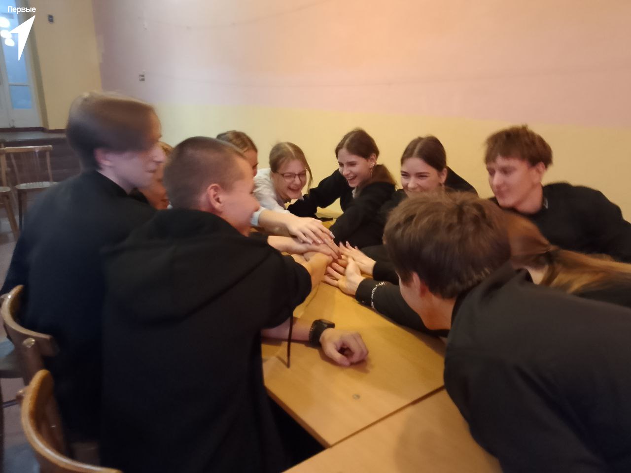 Музыка объединяет. Первые из школы №4 собрались незабываемый музыкальный баттл Музыка объединяет. Первые из школы №4 собрались незабываемый музыкальный баттл