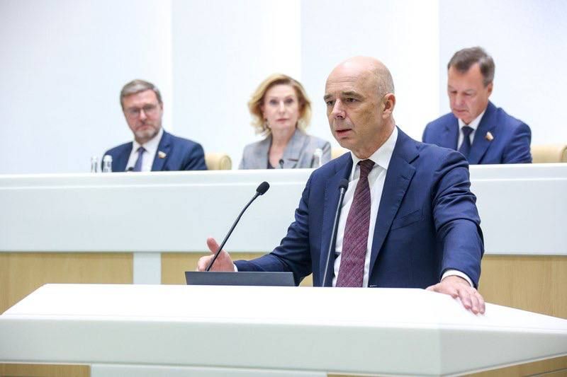 Александр Волошин: #пленарноезаседание_СФ. На сегодняшнем пленарном заседании Совета Федерации рассмотрели ряд важнейших для страны законопроектов Александр Волошин: #пленарноезаседание_СФ. На сегодняшнем пленарном заседании Совета Федерации рассмотрели ряд важнейших для страны законопроектов