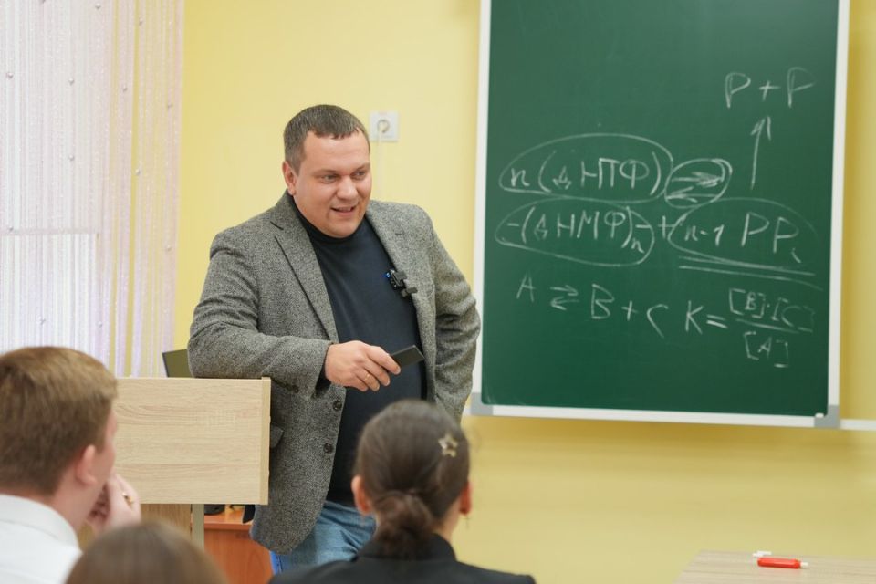 Олег Трофимов: Генетика – это увлекательно! Олег Трофимов: Генетика – это увлекательно!
