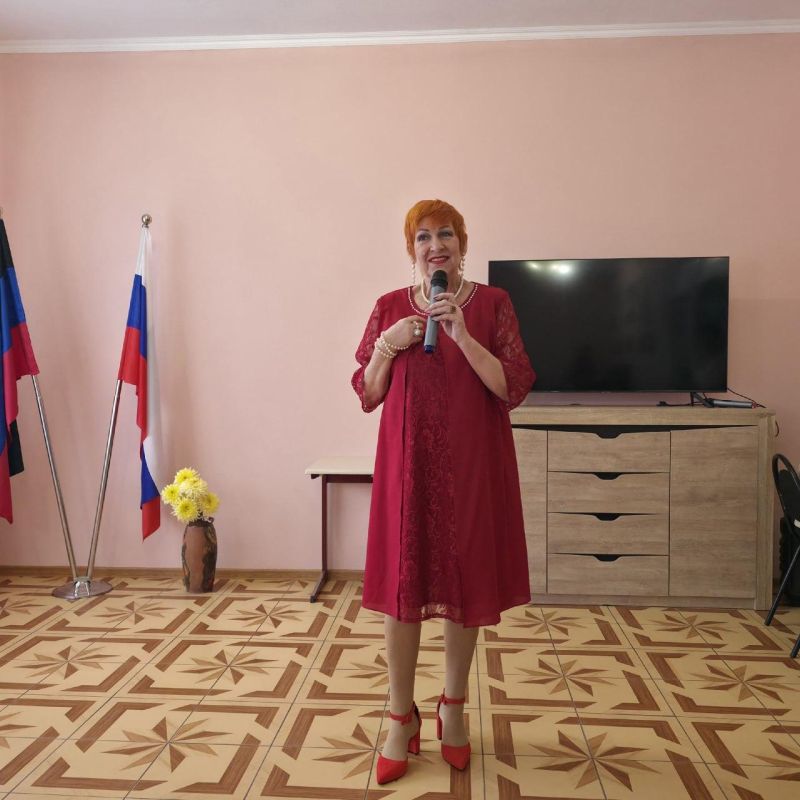 В Харцызске прошло мероприятие, приуроченное ко дню матери В Харцызске прошло мероприятие, приуроченное ко дню матери