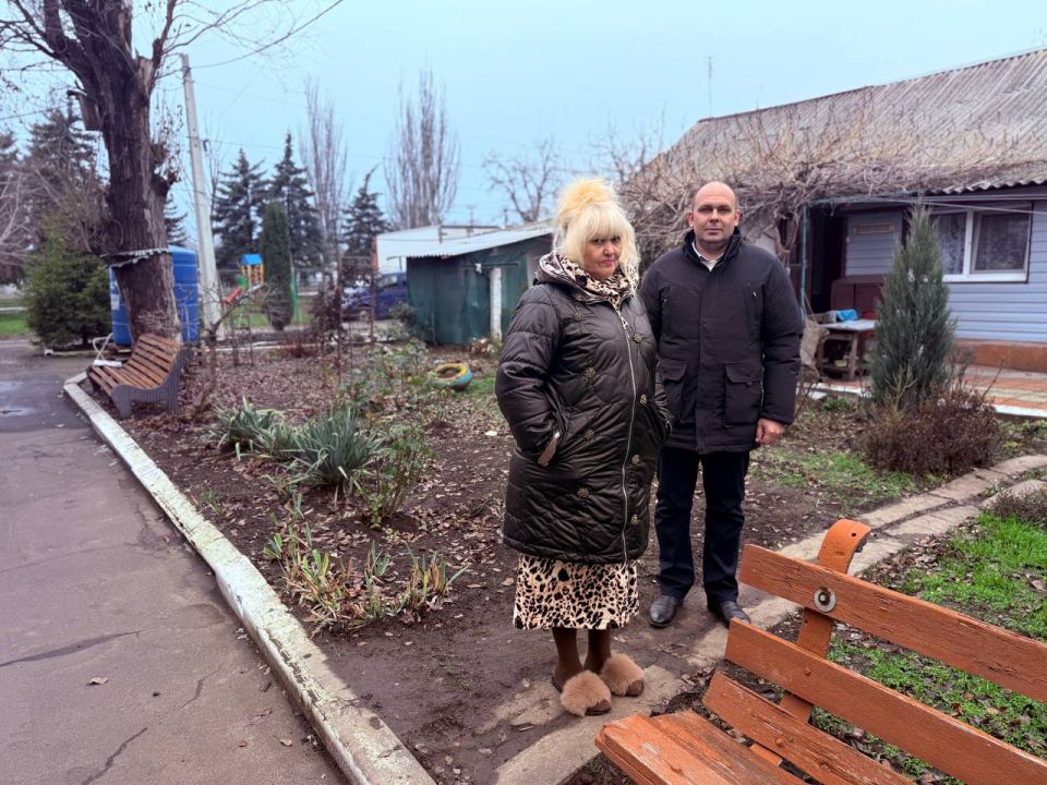 Сегодня, 26 ноября, в рамках партпроекта «Школа ЖКХ», состоялась встреча с участницей Всероссийского конкурса «Лучший дом. Лучший двор», в номинации «Лучший двор», по ул. Горноспасательная, д. 2 Сегодня, 26 ноября, в рамках партпроекта «Школа ЖКХ», состоялась встреча с участницей Всероссийского конкурса «Лучший дом. Лучший двор», в номинации «Лучший двор», по ул. Горноспасательная, д. 2