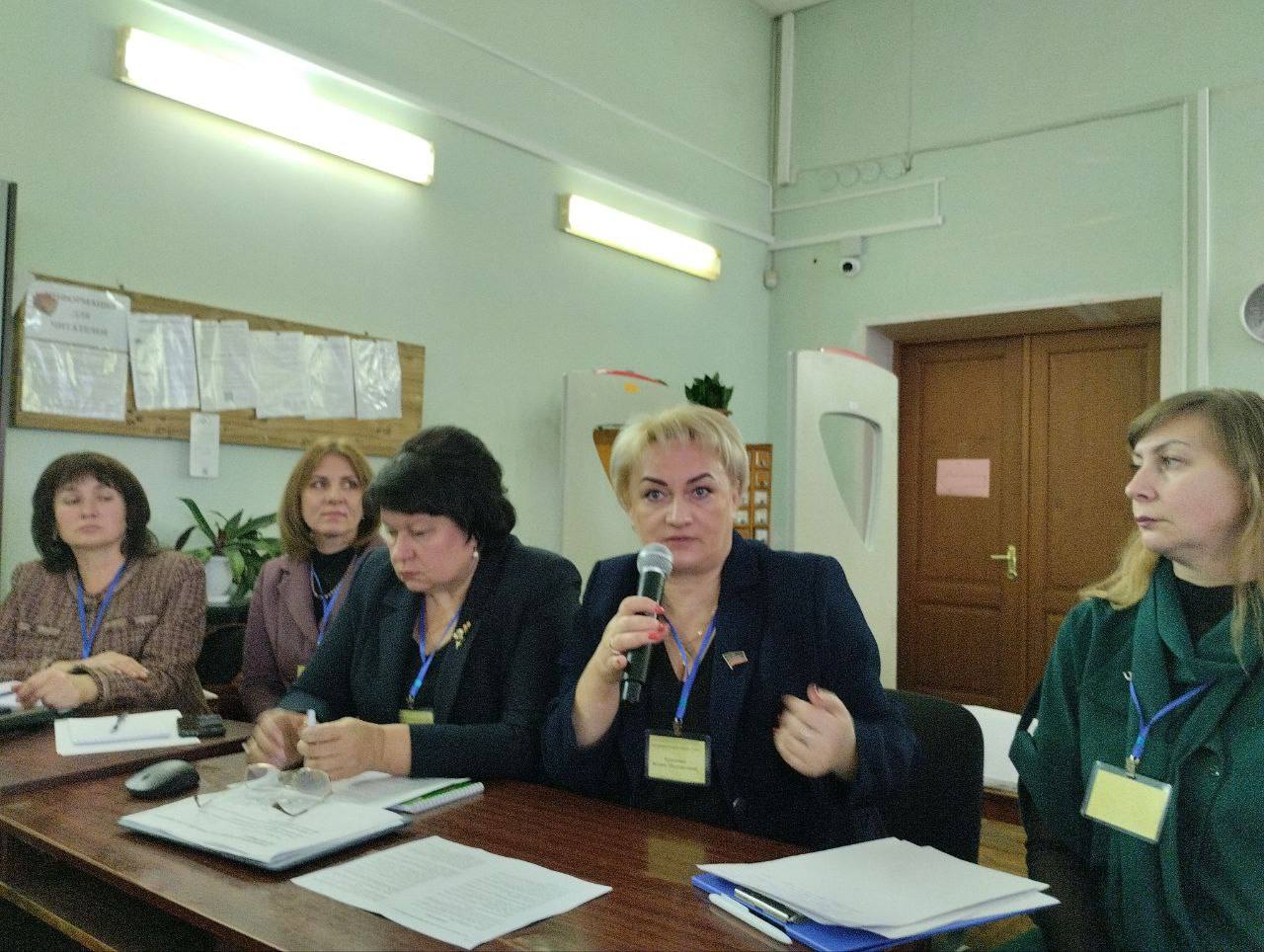 В ДНР состоялся межведомственный форум психологов «Человек-Семья-Общество»