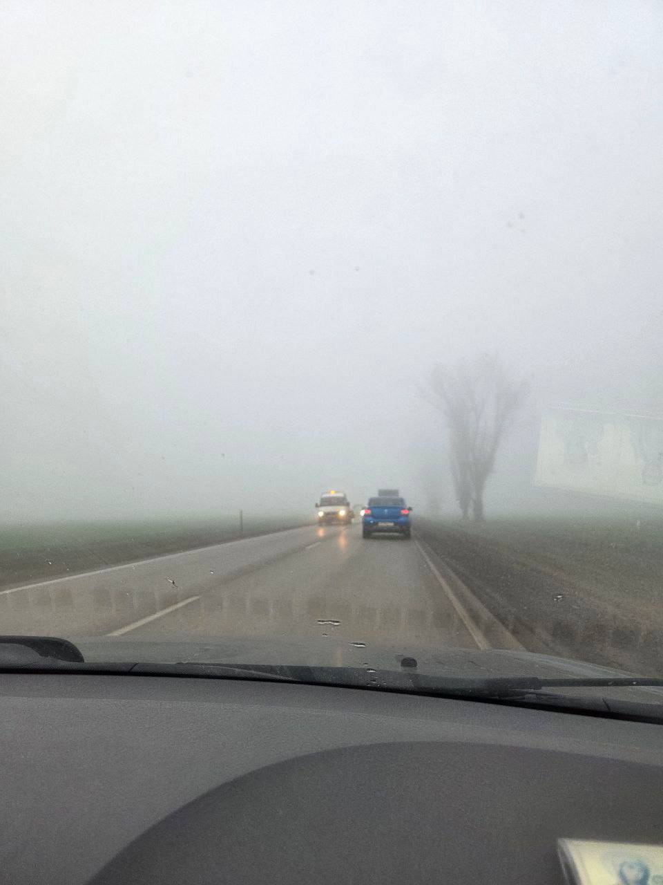 Густой туман окутал города ДНР Густой туман окутал города ДНР