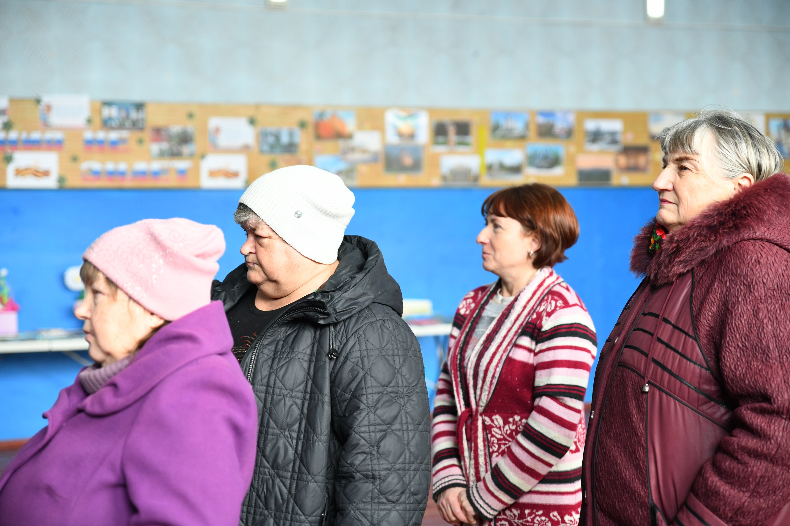 Владислав Ключаров: Сегодня пообщался с жителями пгт Криничная Владислав Ключаров: Сегодня пообщался с жителями пгт Криничная