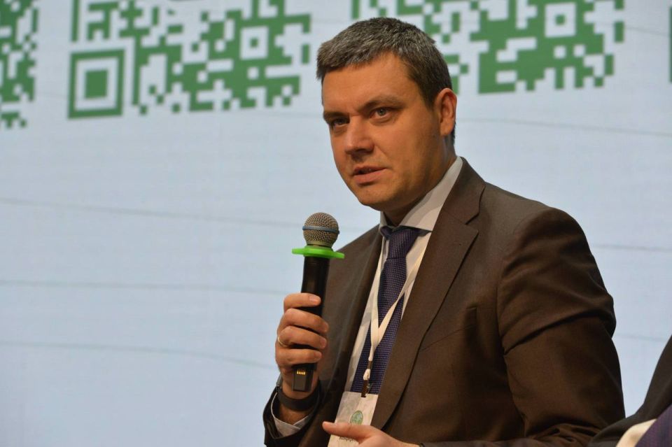 Руководитель Рослесхоза Иван Советников выступил с докладом на III Всероссийской научно-практической конференции по реабилитации естественных экосистем Донбасса и Новороссии «Докучаевская конференция» Руководитель Рослесхоза Иван Советников выступил с докладом на III Всероссийской научно-практической конференции по реабилитации естественных экосистем Донбасса и Новороссии «Докучаевская конференция»