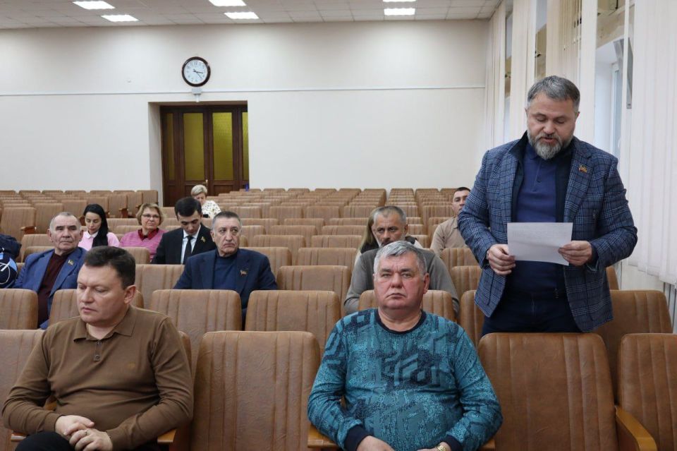 Валентина Харлашка: 27 ноября провела 59 очередное заседание Макеевского городского совета Донецкой Народной Республики Валентина Харлашка: 27 ноября провела 59 очередное заседание Макеевского городского совета Донецкой Народной Республики