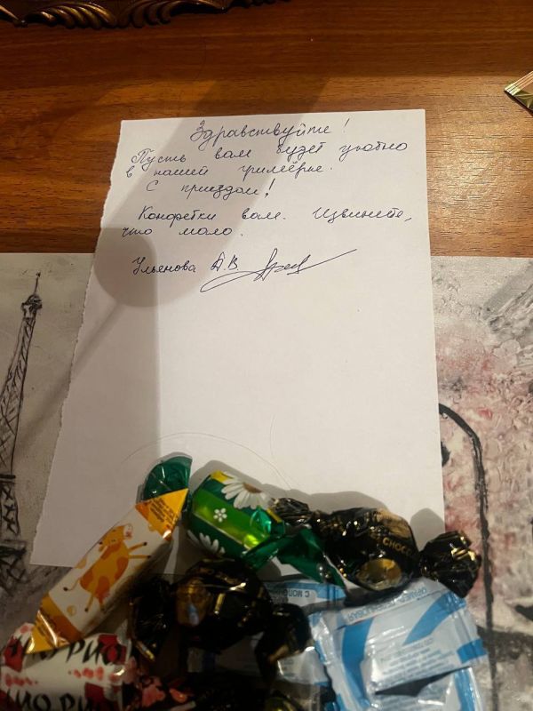 «Будто приехали к родственникам»: Артисты театра имени Евгения Вахтангова впервые выступили в Донецке «Будто приехали к родственникам»: Артисты театра имени Евгения Вахтангова впервые выступили в Донецке