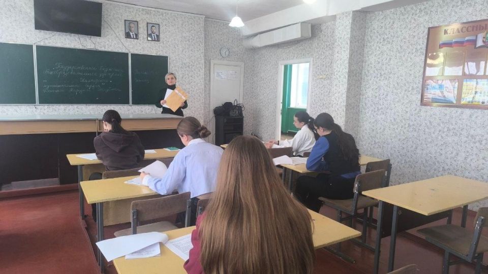 В Шахтерском округе прошел муниципальный этап олимпиады по литературе В Шахтерском округе прошел муниципальный этап олимпиады по литературе