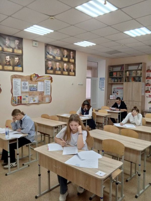 Юные литераторы Мангушского округа приняли участие во Всероссийской олимпиаде Юные литераторы Мангушского округа приняли участие во Всероссийской олимпиаде