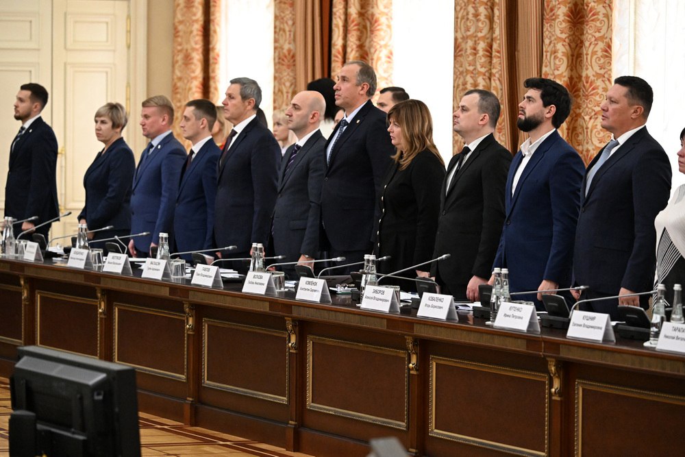 Глава ДНР коротко о важном: Содружество «Донбасс» вносит свой вклад в повышение благосостояния наших жителей Глава ДНР коротко о важном: Содружество «Донбасс» вносит свой вклад в повышение благосостояния наших жителей