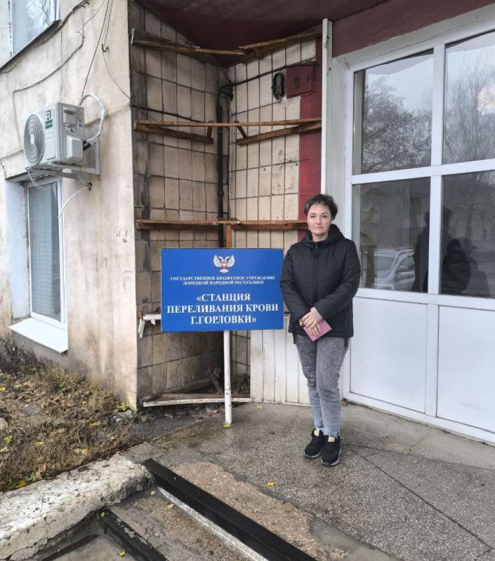 Иван Приходько: Активисты Центрально-Городского района приняли участие в акции «Сдай кровь – спаси жизнь!» Иван Приходько: Активисты Центрально-Городского района приняли участие в акции «Сдай кровь – спаси жизнь!»