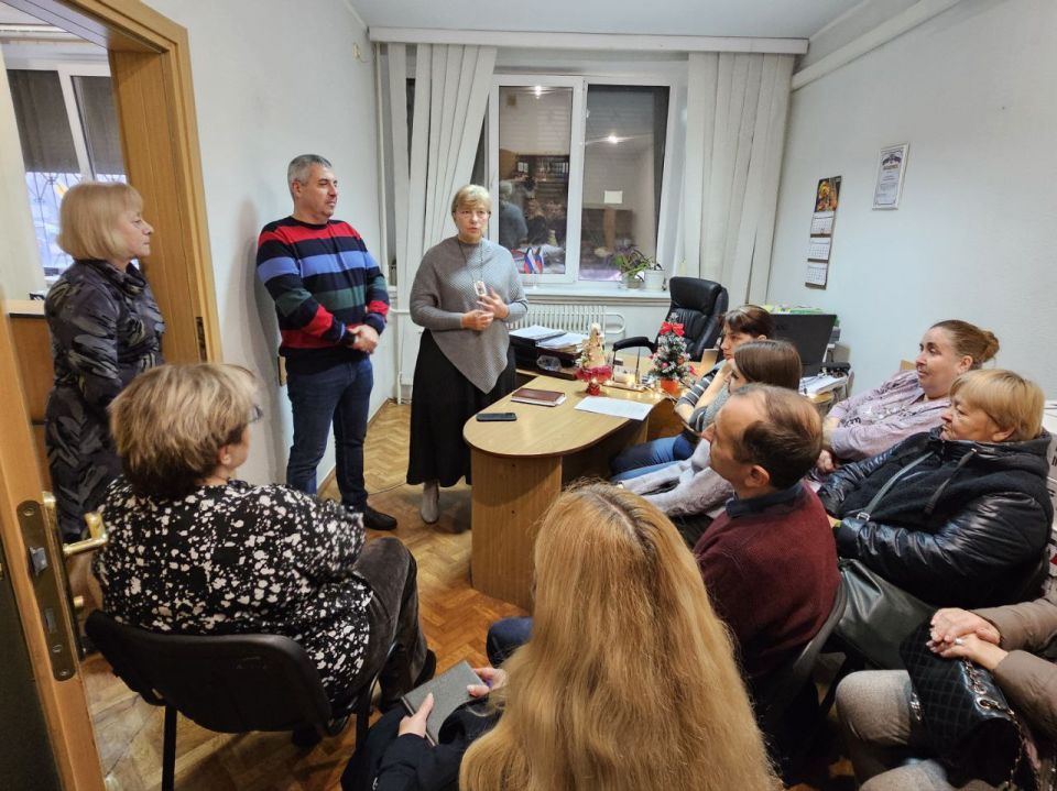 Татьяна Копылова: Сегодня, 27 ноября, по поручению Главы Республики Дениса Пушилина и в рамках проекта "УПРАВДОМ", реализуемого партией "Единая Россия" Татьяна Копылова: Сегодня, 27 ноября, по поручению Главы Республики Дениса Пушилина и в рамках проекта "УПРАВДОМ", реализуемого партией "Единая Россия"