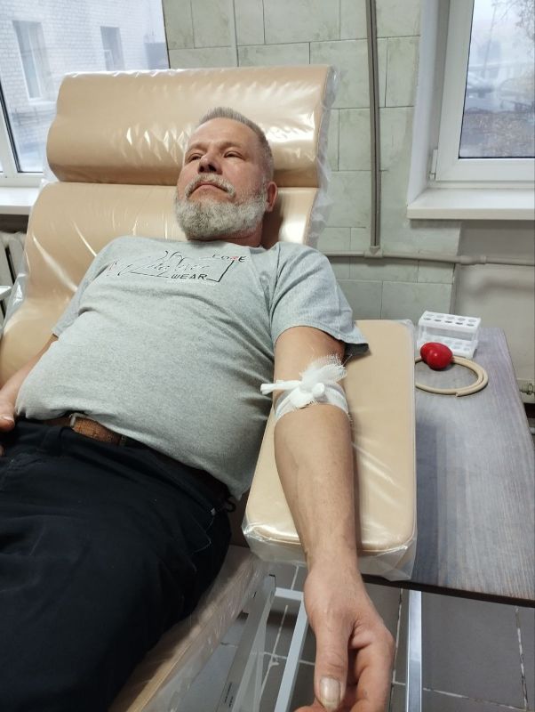 Иван Приходько: Активисты Центрально-Городского района приняли участие в акции «Сдай кровь – спаси жизнь!» Иван Приходько: Активисты Центрально-Городского района приняли участие в акции «Сдай кровь – спаси жизнь!»