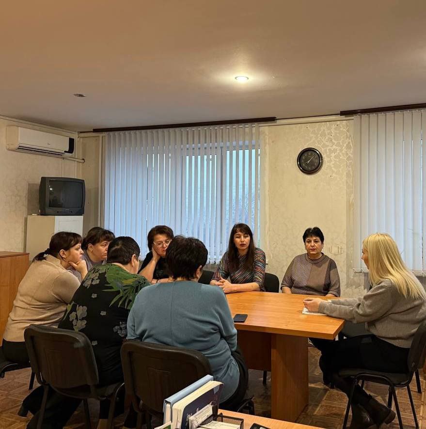 Сегодня заместитель Главы Администрации Тельмановского округа провела встречу с трудовым коллективом отдела образования Сегодня заместитель Главы Администрации Тельмановского округа провела встречу с трудовым коллективом отдела образования