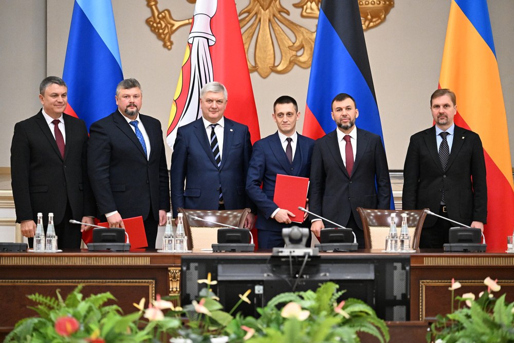 Глава ДНР коротко о важном: Содружество «Донбасс» вносит свой вклад в повышение благосостояния наших жителей Глава ДНР коротко о важном: Содружество «Донбасс» вносит свой вклад в повышение благосостояния наших жителей