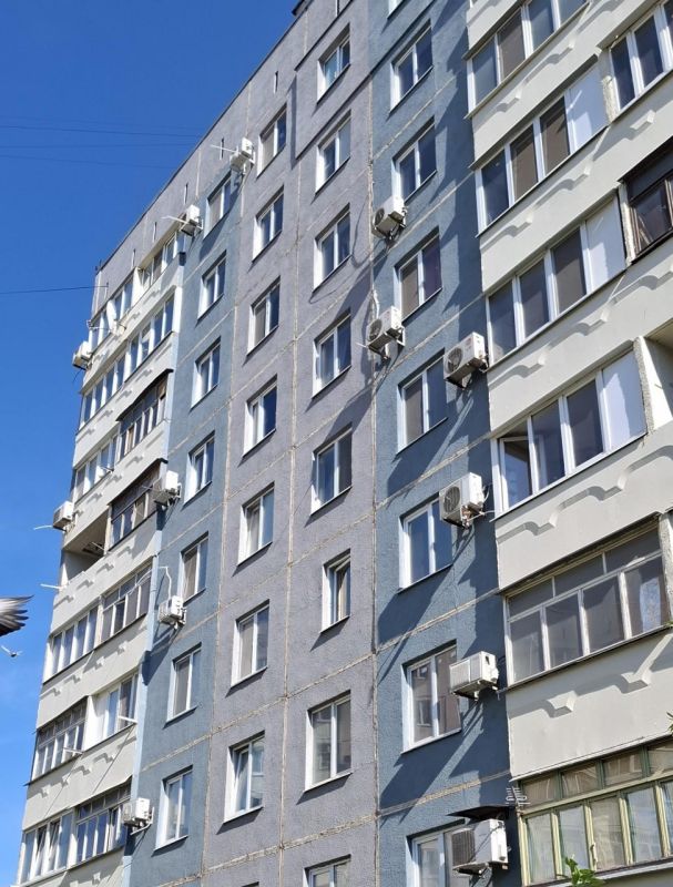 При поддержке Московской области на левобережье Мариуполя преображается жилой дом При поддержке Московской области на левобережье Мариуполя преображается жилой дом