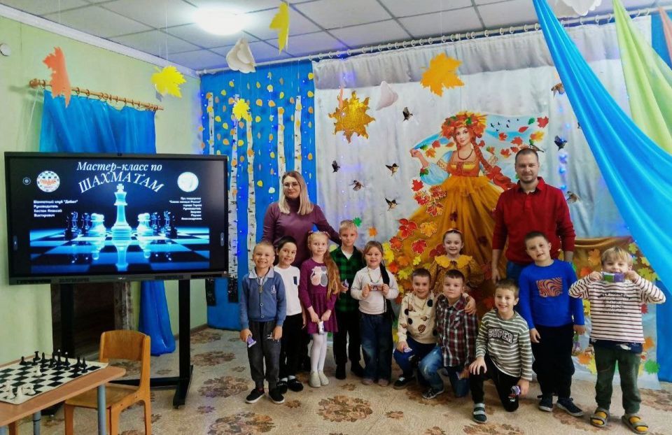 Мастер-класс по шахматам в детском саду "Чайка" Мастер-класс по шахматам в детском саду "Чайка"