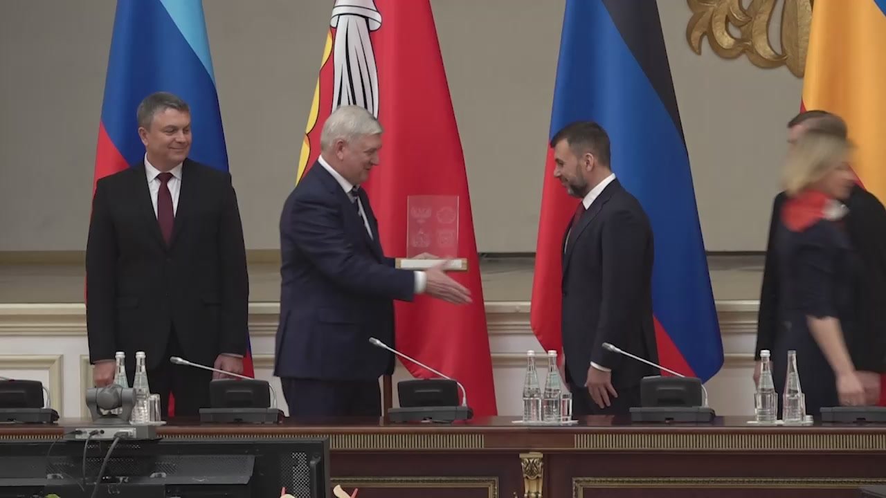 Александр Подгорный: Содружество «Донбасс» вносит свой вклад в повышение благосостояния наших жителей