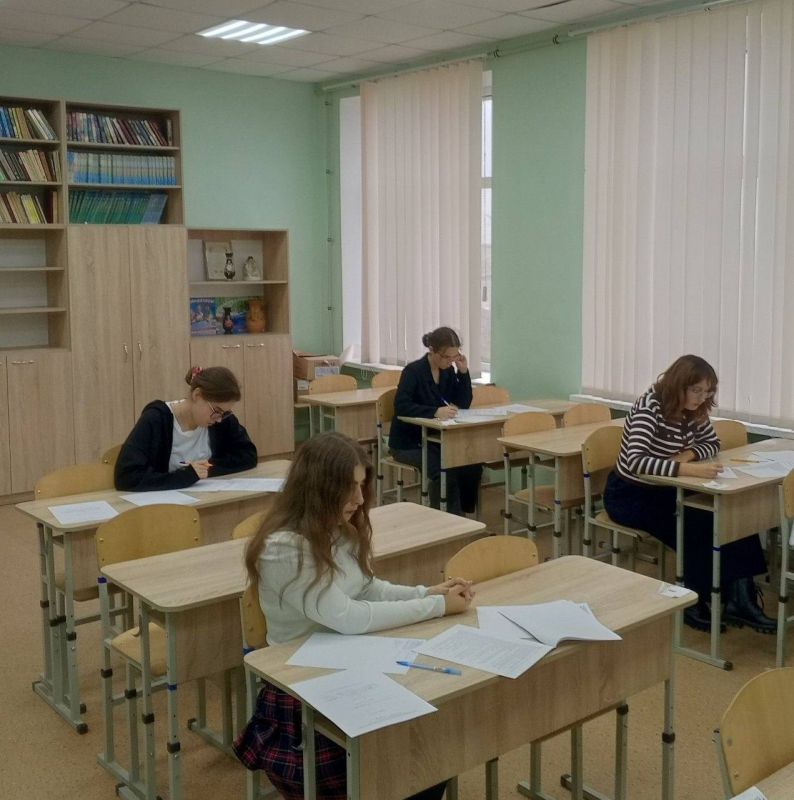 Юные литераторы Мангушского округа приняли участие во Всероссийской олимпиаде Юные литераторы Мангушского округа приняли участие во Всероссийской олимпиаде