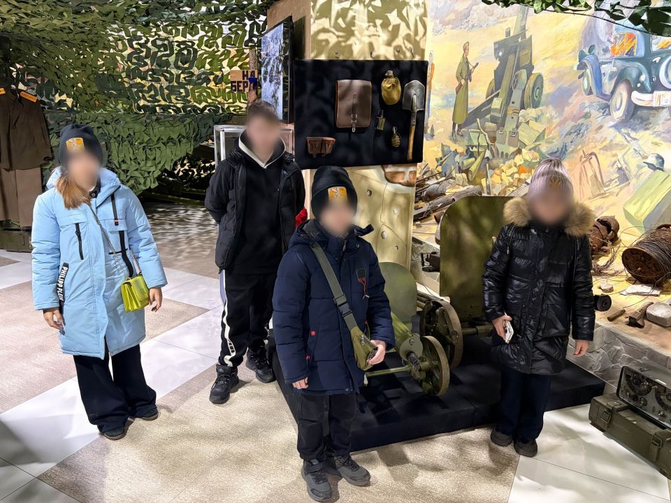 Бойцы ОСН «Ратник» организовали экскурсию в музей для детей сотрудников Бойцы ОСН «Ратник» организовали экскурсию в музей для детей сотрудников