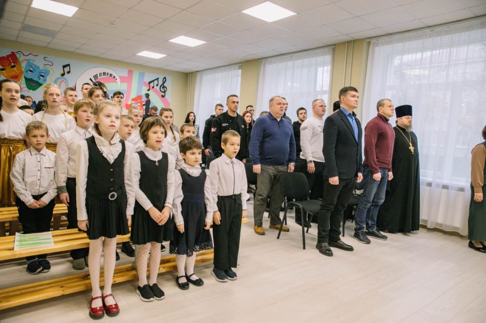 Антон Кольцов: С большим удовольствием принял участие в благотворительном мероприятии в специальной школе-интернате №21 Антон Кольцов: С большим удовольствием принял участие в благотворительном мероприятии в специальной школе-интернате №21
