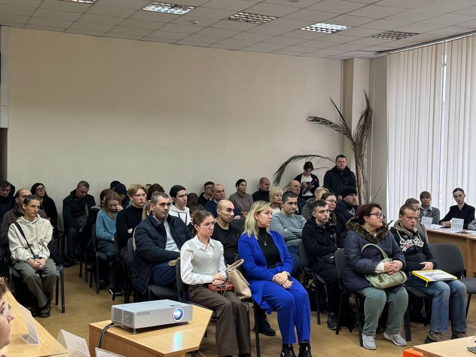 Лариса Толстыкина: Ярмарка вакансий «Равные возможности – общие успехи» в Донецке открыла двери для людей с инвалидностью Лариса Толстыкина: Ярмарка вакансий «Равные возможности – общие успехи» в Донецке открыла двери для людей с инвалидностью