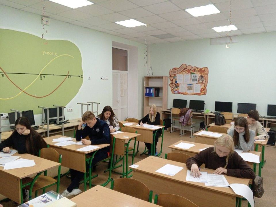 Юные литераторы Мангушского округа приняли участие во Всероссийской олимпиаде Юные литераторы Мангушского округа приняли участие во Всероссийской олимпиаде