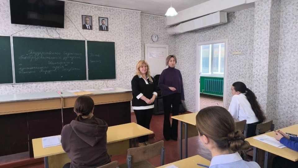 В Шахтерском округе прошел муниципальный этап олимпиады по литературе В Шахтерском округе прошел муниципальный этап олимпиады по литературе