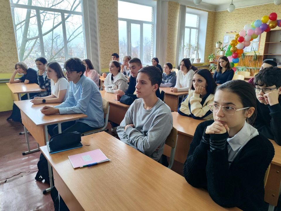 Краеведческий час для детей ветеранов-защитников Отечества Краеведческий час для детей ветеранов-защитников Отечества