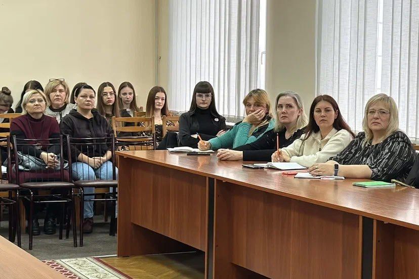 В Шахтерске обсудили, как воплотить социальные идеи в жизнь В Шахтерске обсудили, как воплотить социальные идеи в жизнь