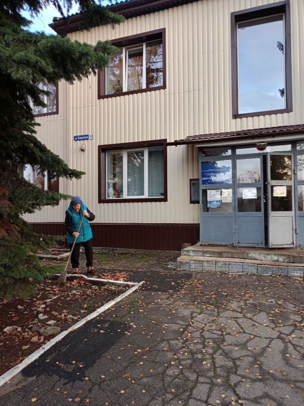 Сегодня, 27 ноября 2025 года, в рамках проекта «Городская среда», реализуемого Единой Россией , жители Кировского района приняли участие в традиционной экологической акции «Чистый четверг» Сегодня, 27 ноября 2025 года, в рамках проекта «Городская среда», реализуемого Единой Россией , жители Кировского района приняли участие в традиционной экологической акции «Чистый четверг»