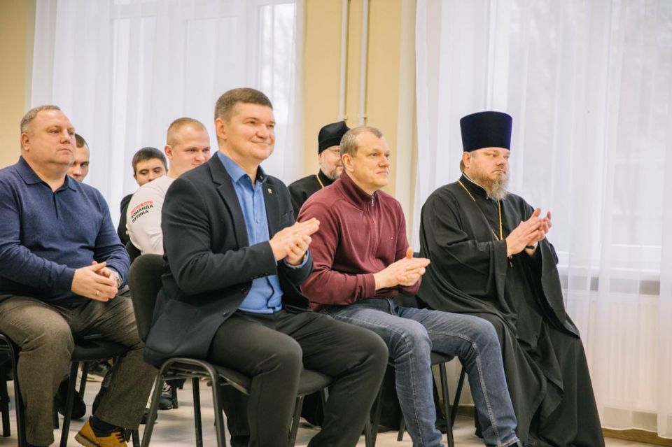 Антон Кольцов: С большим удовольствием принял участие в благотворительном мероприятии в специальной школе-интернате №21 Антон Кольцов: С большим удовольствием принял участие в благотворительном мероприятии в специальной школе-интернате №21