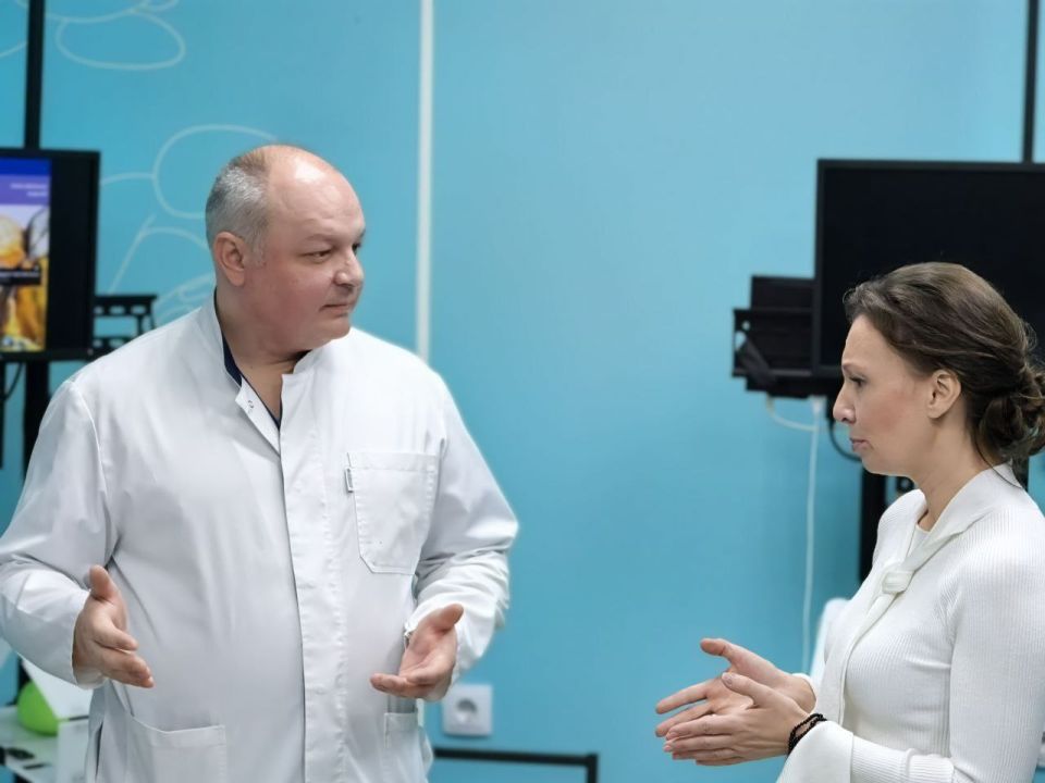 Анна Кузнецова: В Донецке передали медицинское оборудование для лечения детей с онкологией Анна Кузнецова: В Донецке передали медицинское оборудование для лечения детей с онкологией