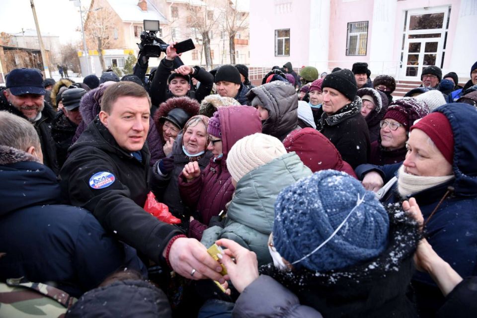 Сергей Прокопенко: Поздравляю Андрея Анатольевича Турчака с присвоением ордена «За заслуги перед Отечеством» третьей степени Сергей Прокопенко: Поздравляю Андрея Анатольевича Турчака с присвоением ордена «За заслуги перед Отечеством» третьей степени