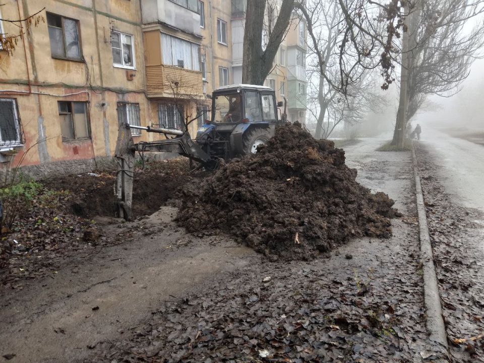 В Кировском внутригородском районе проводятся ремонтные работы на водопроводных сетях В Кировском внутригородском районе проводятся ремонтные работы на водопроводных сетях