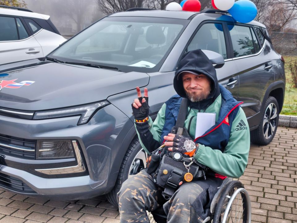 Фонд «Защитники Отечества» обеспечил еще пятерых ветеранов-защитников Донбасса автомобилями с ручным управлением Фонд «Защитники Отечества» обеспечил еще пятерых ветеранов-защитников Донбасса автомобилями с ручным управлением