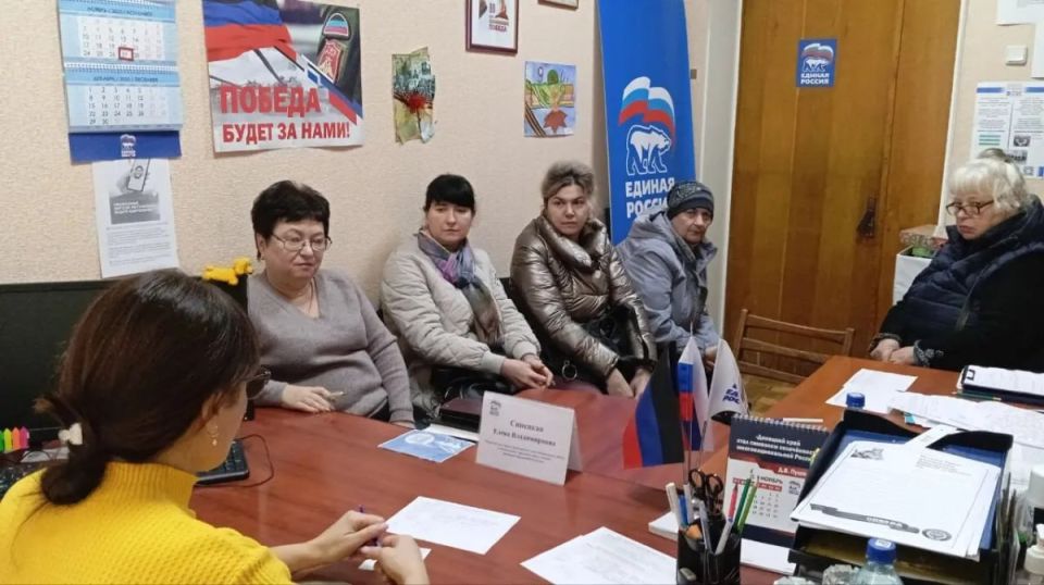 В рамках проекта «Чистая страна», реализуемого Всероссийской Политической Партией «Единая Россия», сотрудники Управы Калининского внутригородского района Администрации городского округа Донецк, совместно с работниками... В рамках проекта «Чистая страна», реализуемого Всероссийской Политической Партией «Единая Россия», сотрудники Управы Калининского внутригородского района Администрации городского округа Донецк, совместно с работниками...