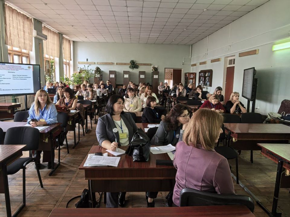 Психологи ДонГУ провели Региональный межведомственной форум психологов ДНР «Человек-Семья-Общество» Психологи ДонГУ провели Региональный межведомственной форум психологов ДНР «Человек-Семья-Общество»
