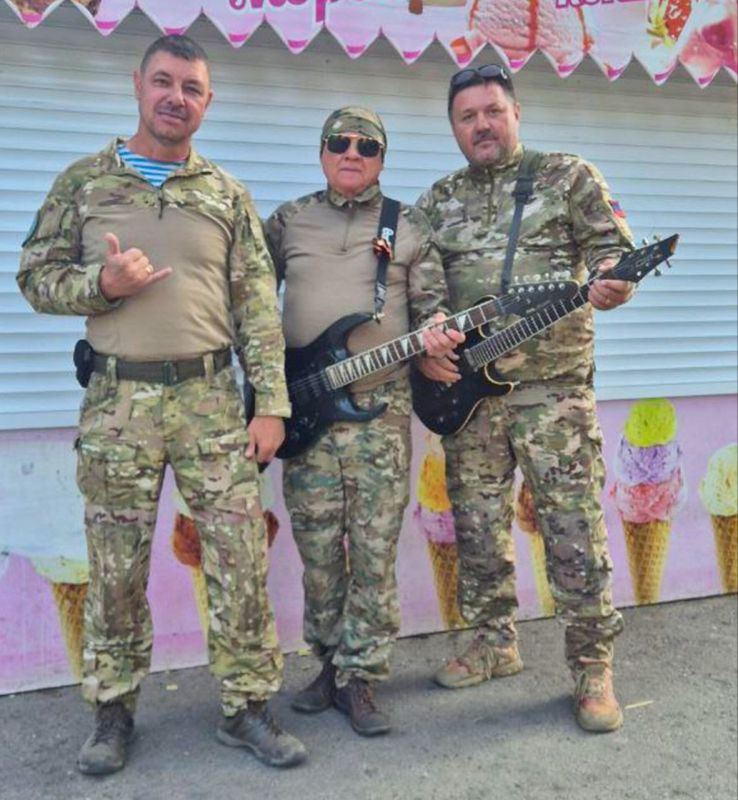 Был солистом - стал артиллеристом Был солистом - стал артиллеристом