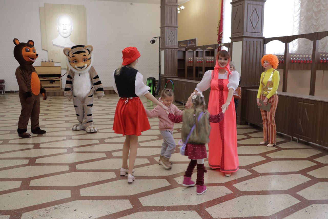 «Театральная мастерская» в Донецкой филармонии «Театральная мастерская» в Донецкой филармонии